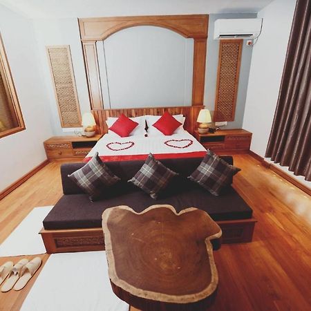Hotel Thipaw Hsipaw Exterior photo