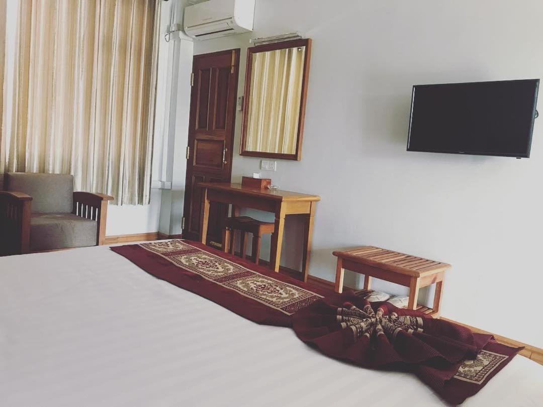 Hotel Thipaw Hsipaw Exterior photo