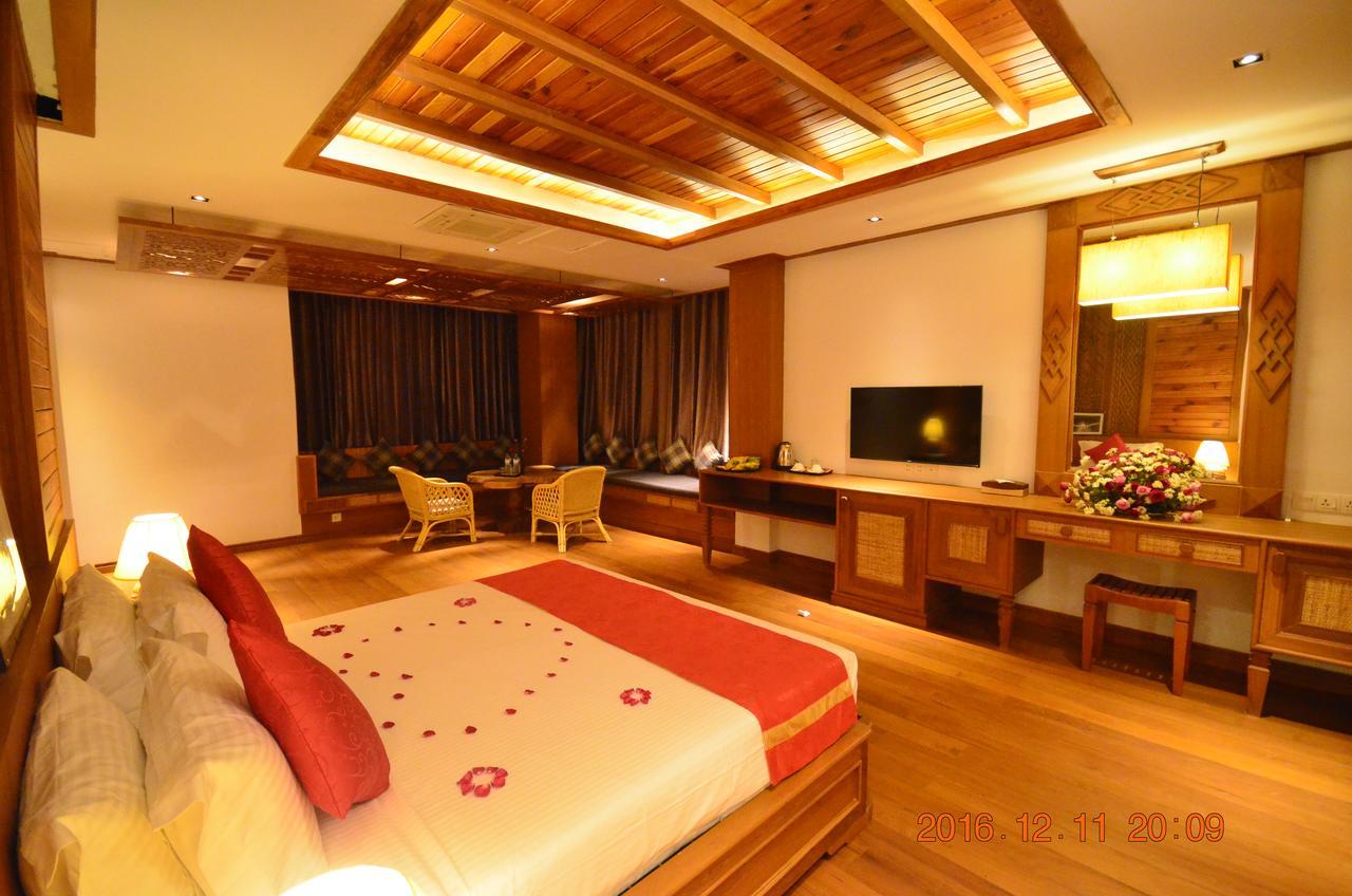 Hotel Thipaw Hsipaw Exterior photo