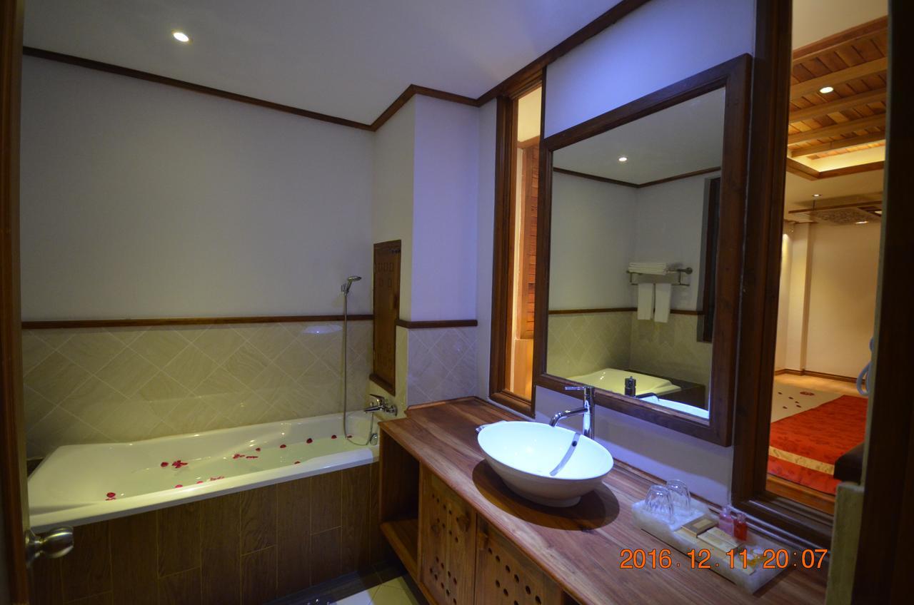 Hotel Thipaw Hsipaw Exterior photo